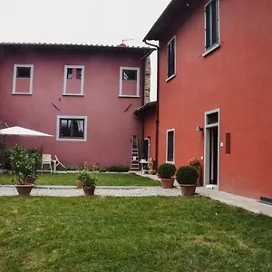 A Rosa , Compiobbi Italia